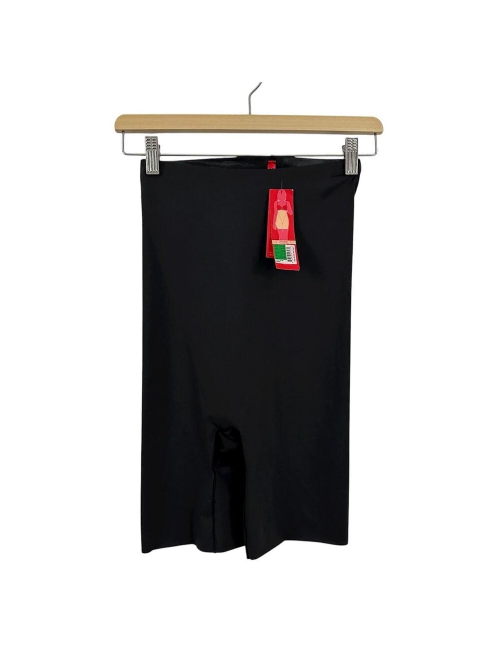 NWT Spanx Women’s High Waisted Mid Thigh Shapewear Size L